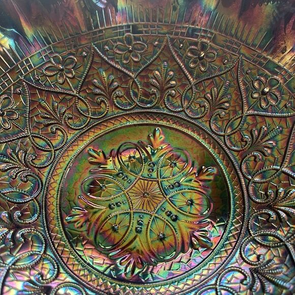 FENTON HEARTS & FLOWERS AMETHYST CARNIVAL GLASS Medallion Fruit Bowl pedestal - Picture 11 of 13